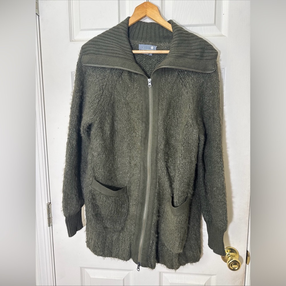 Anthropologie Olive Green Sweater Size Large Full Zipper Cardigan With Pockets